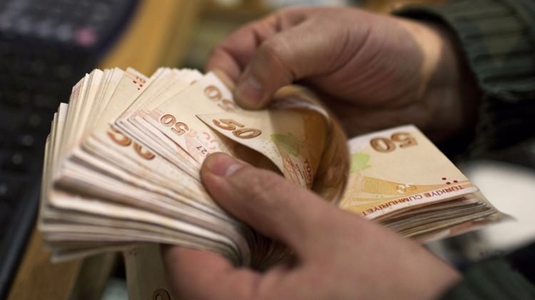 Y�lba��ndan itibaren herkesin maa��ndan kesilecek